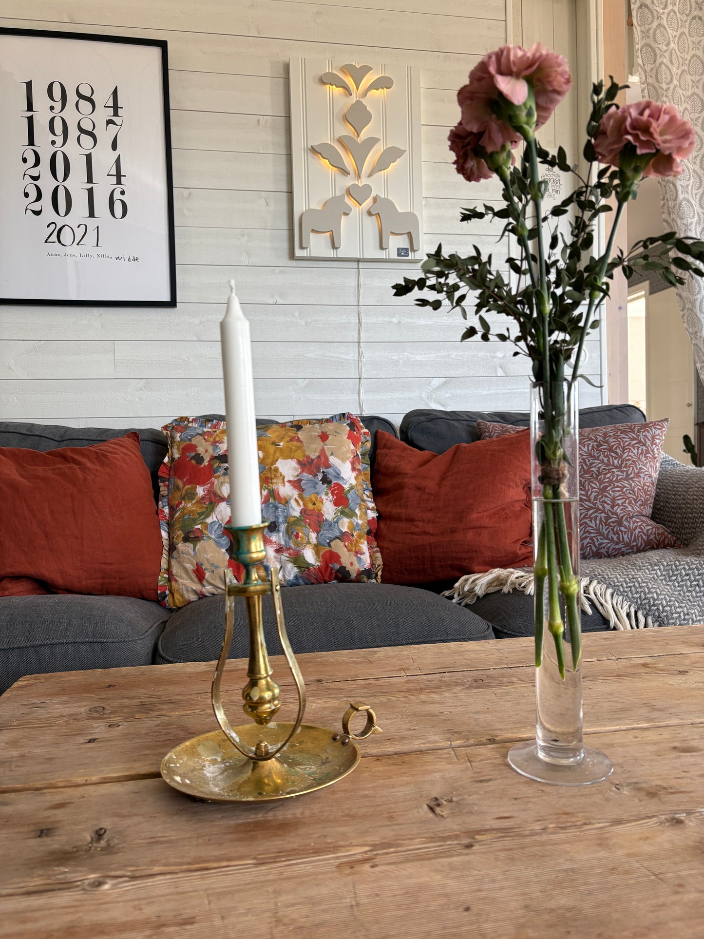 Leksandsgreige på Vit bakgrund