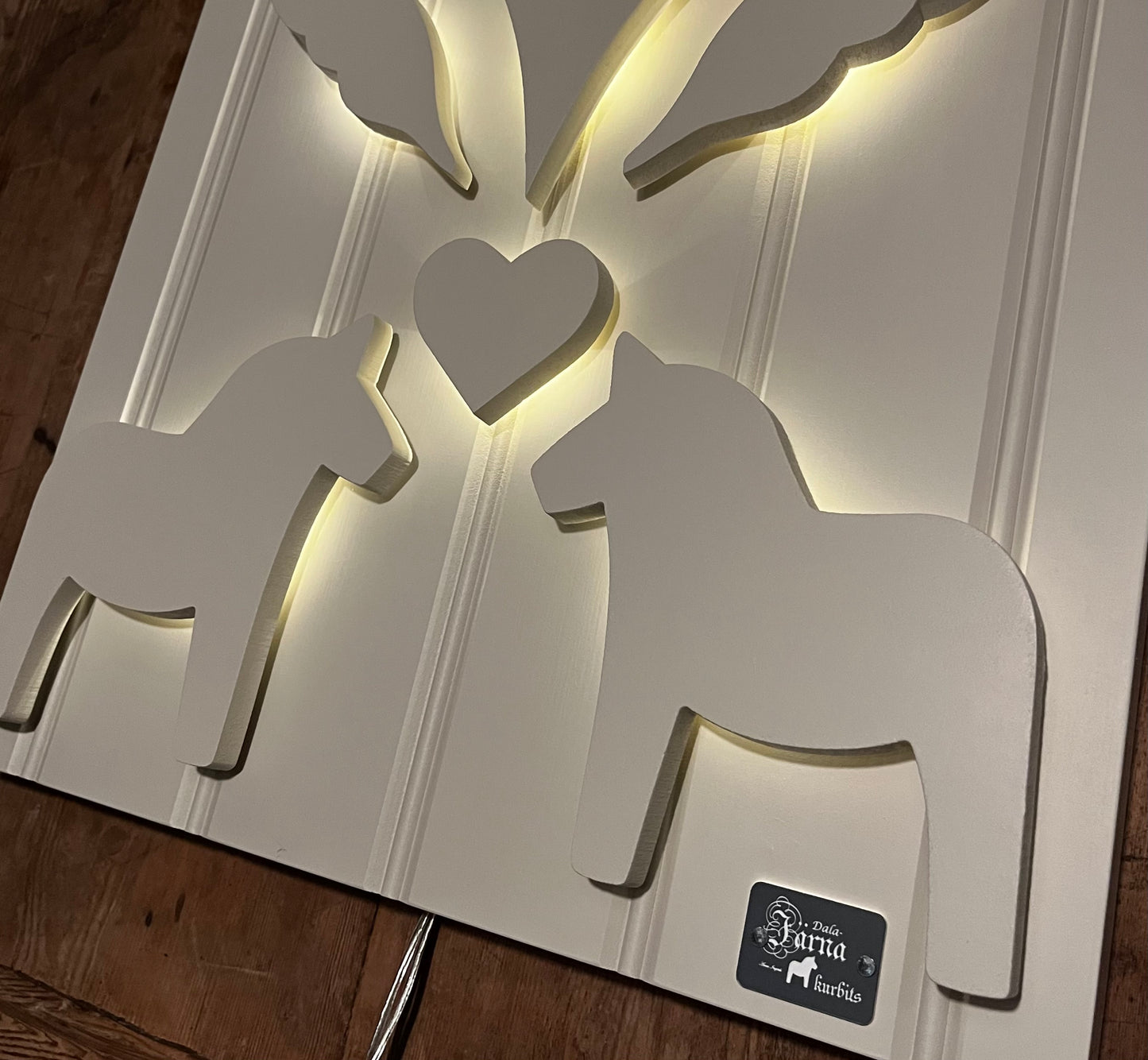 Leksandsgreige på Leksandsgreige bakgrund